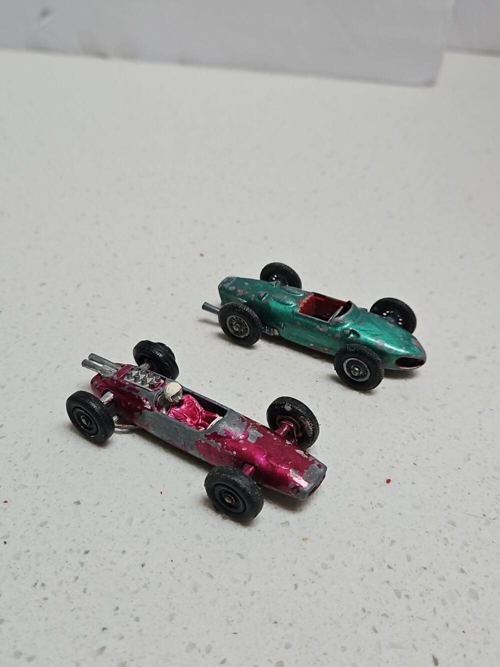 Matchbox Lesney Superfast 19d Lotus Racing Car & Ferrari 1971 vintage toys